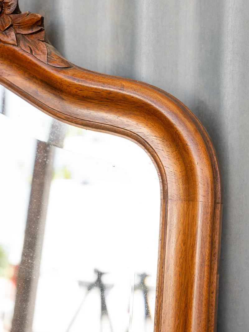 Georges, le miroir en bois N°1326