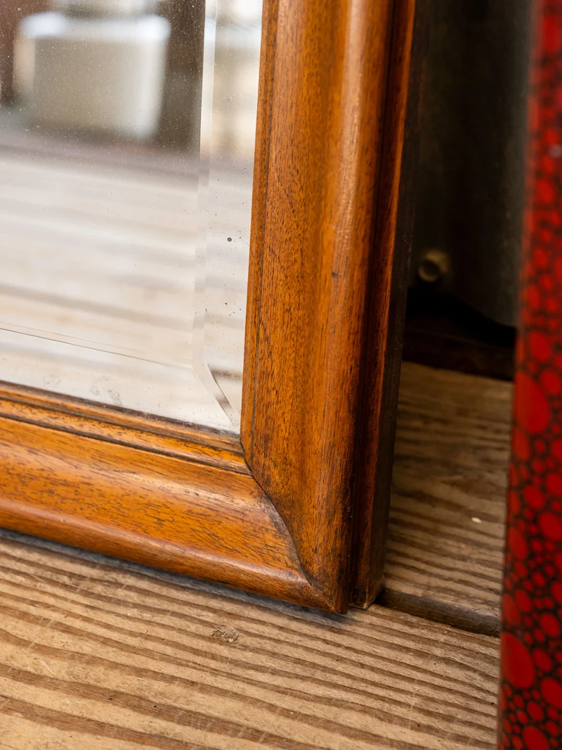 Georges, le miroir en bois N°1326