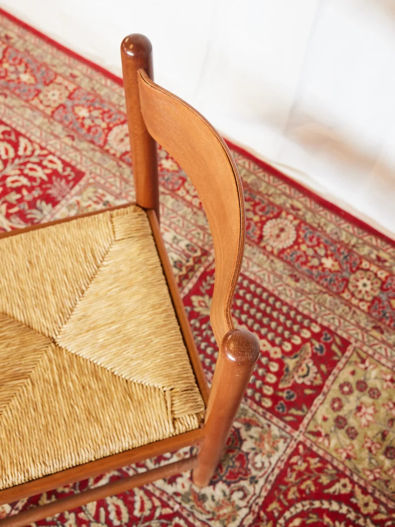 Claude, le lot de 6 chaises en bois ocre N°1434