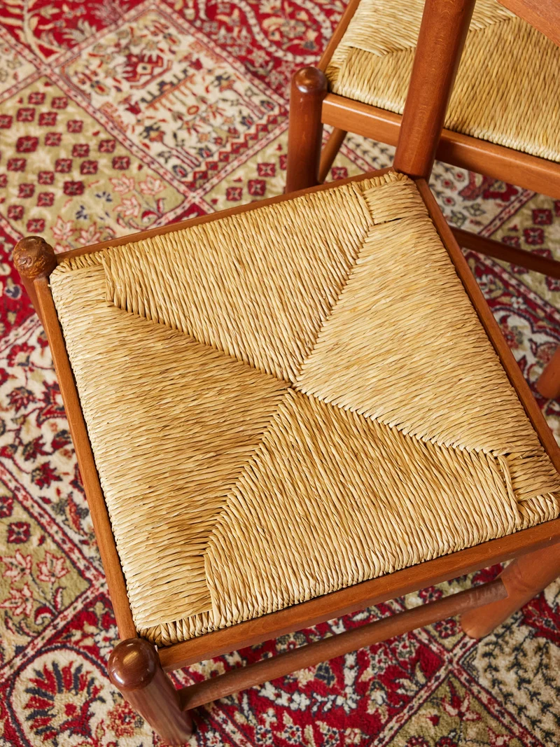 Claude, le lot de 6 chaises en bois ocre N°1434