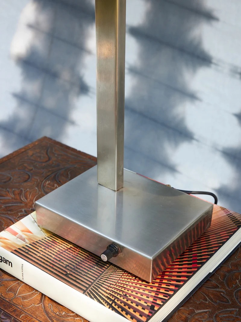 Julia, la lampe de bureau design N°963