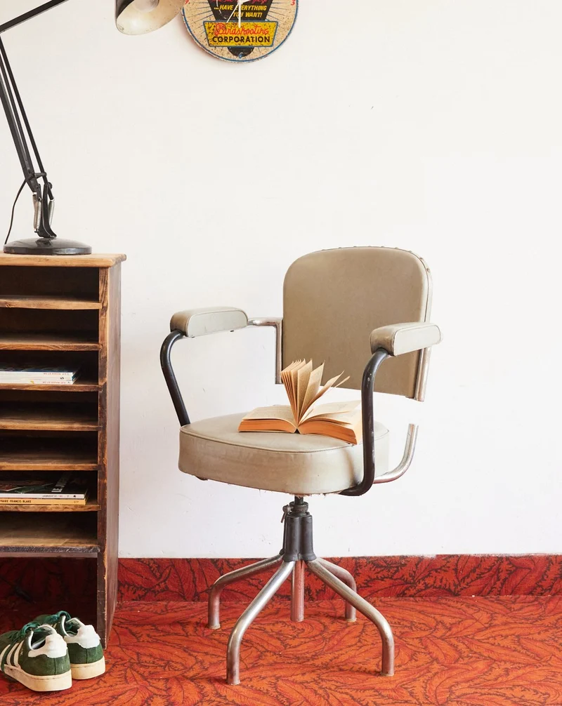 Jakob, le fauteuil d'atelier en skaï N°1282