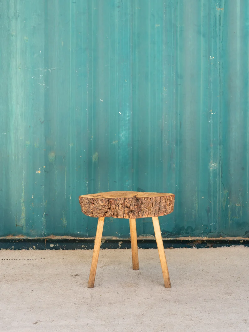 Regis, le tabouret en bois N°1467