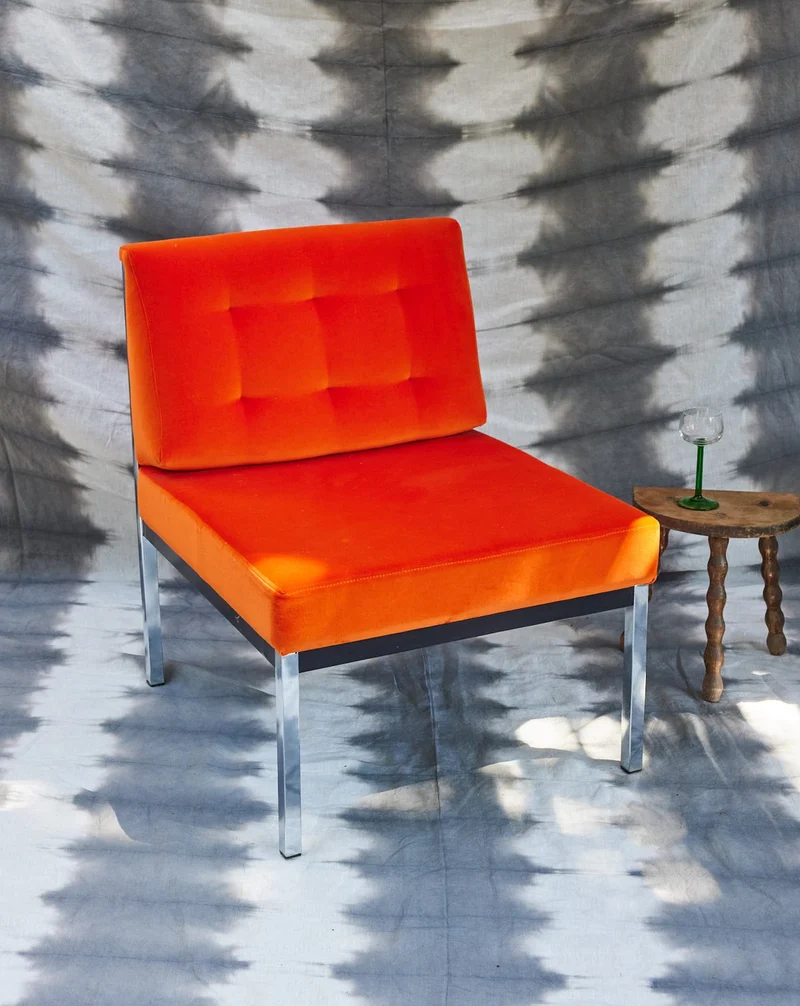 Olivia, la chauffeuse vintage orange N°92