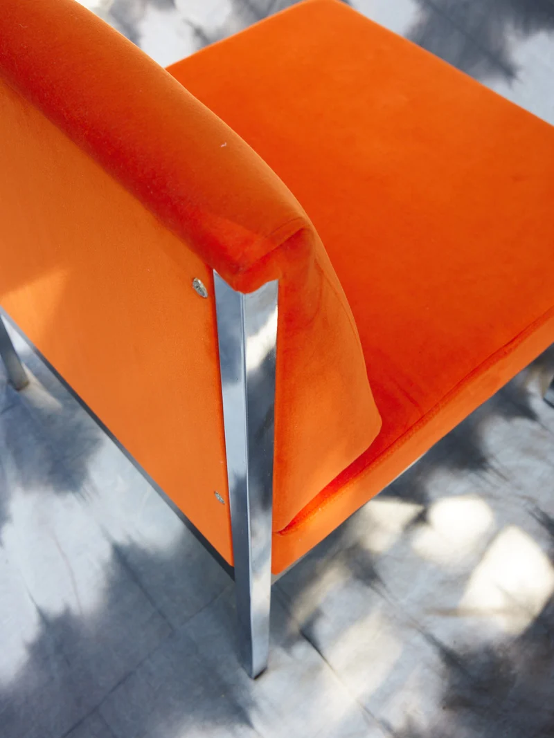 Olivia, la chauffeuse vintage orange N°92