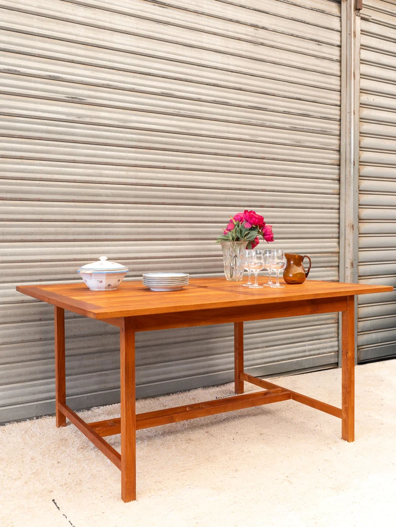 Romy, la table à manger en bois N°1444