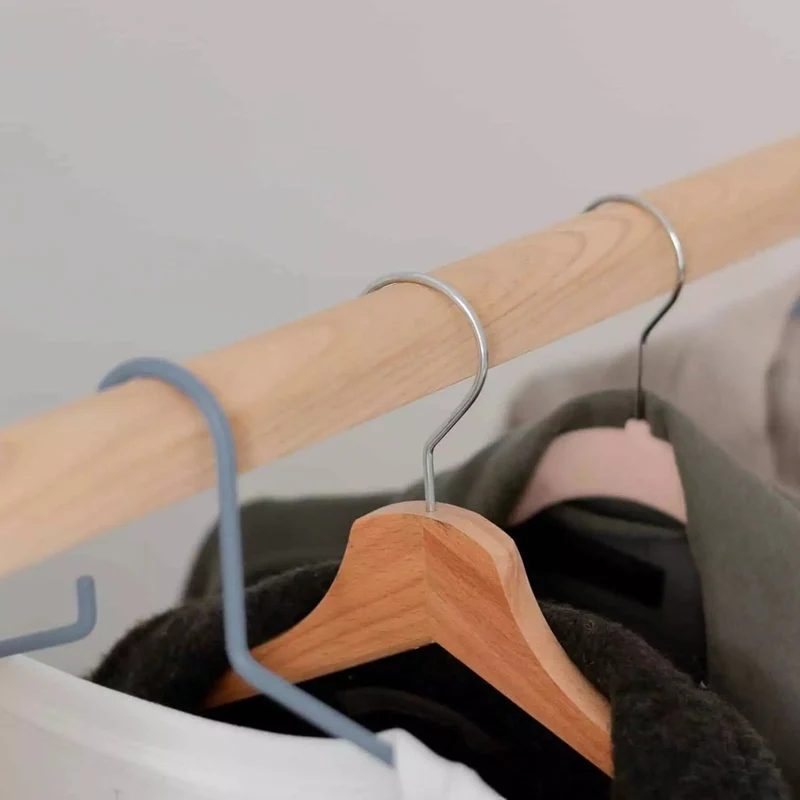 Portants à vêtements - La Barre suspendue