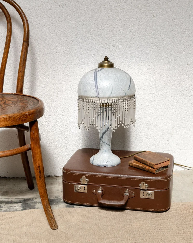 Suzanne, la lampe décorative en verre marbré style Art Déco N°603