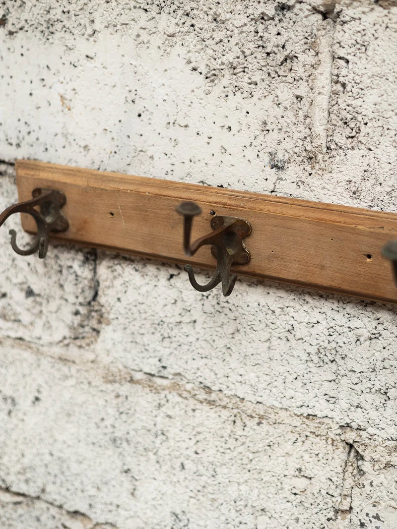 Max, le porte-manteau aux belles courbes N°397