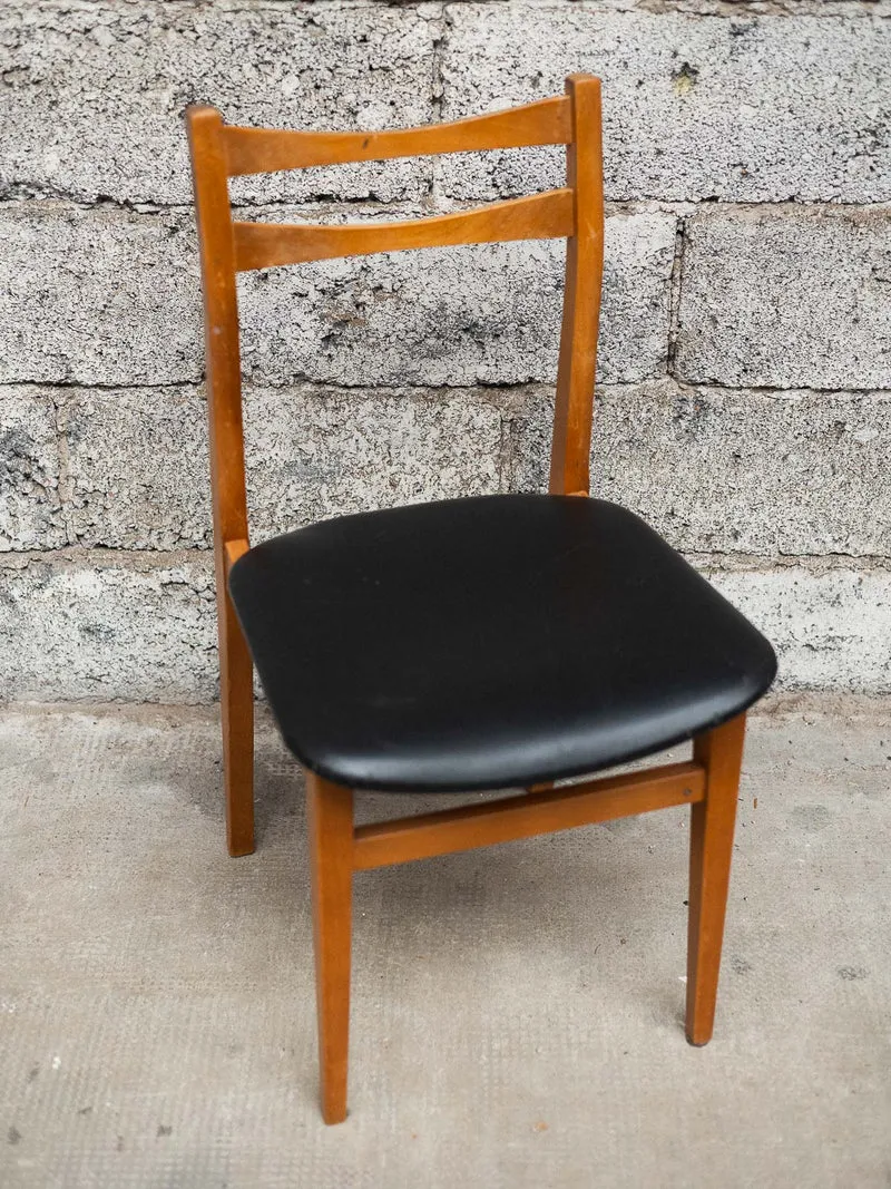 Alma, la paire de chaises en skaï N°1722
