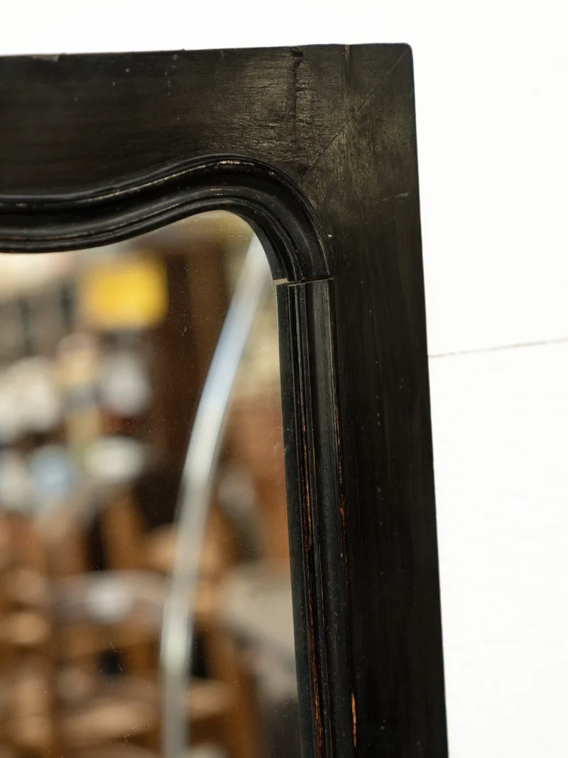 Georges, le grand miroir en bois ancien au fronton sculpté N°1318