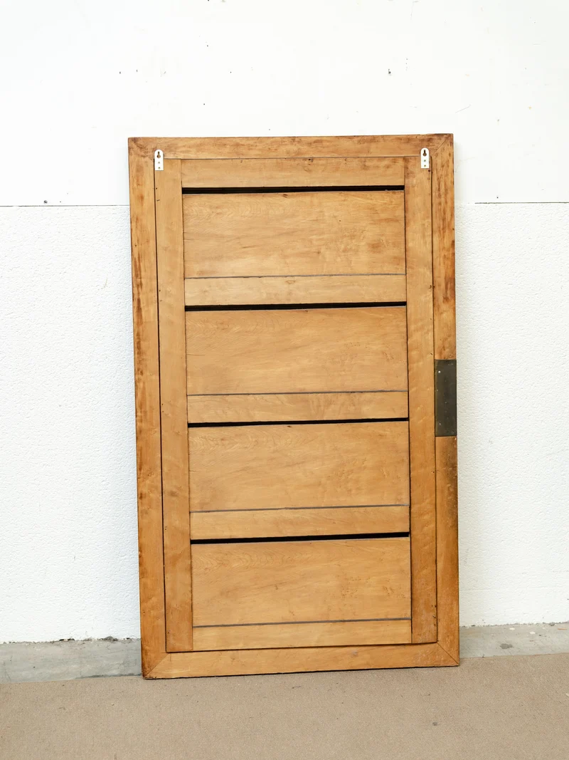 Georges, le grand miroir en bois ancien au fronton sculpté N°1318