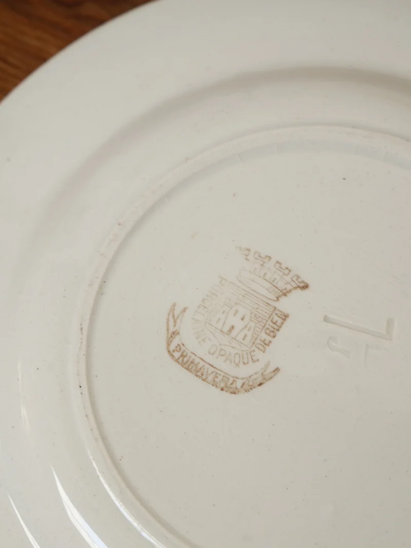Antoinette, le lot de 6 assiettes en porcelaine de Gien N°316