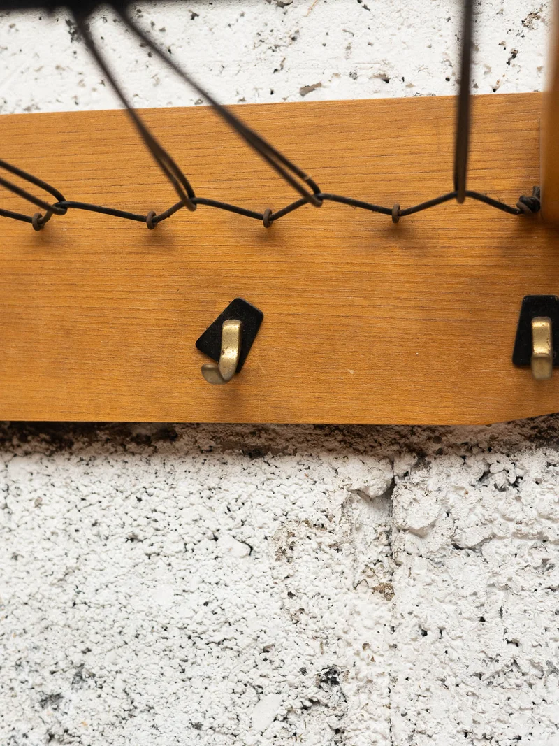 Max, le porte-manteau bois N°398