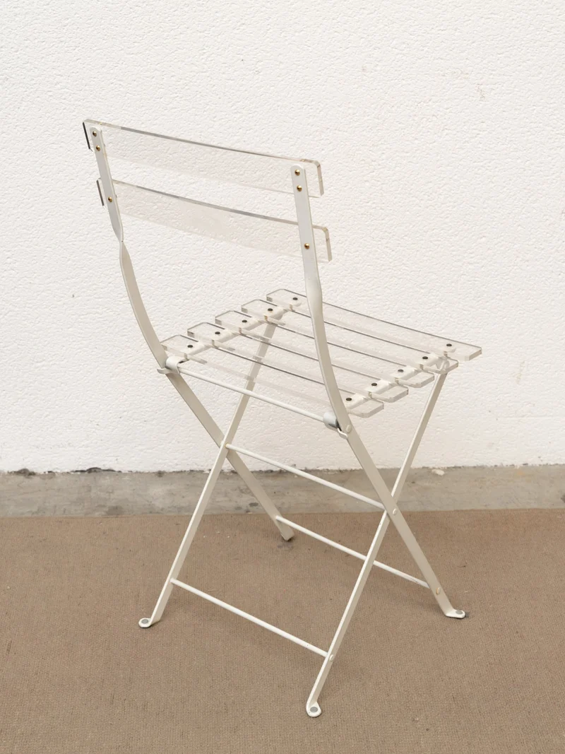 Alma, la chaise transparente N°1719