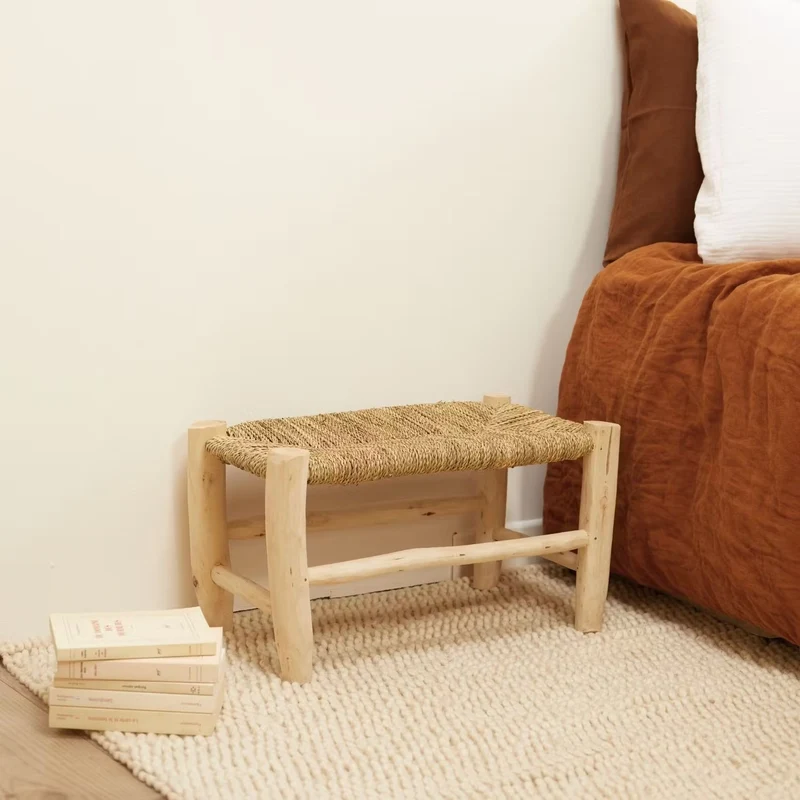 Banc traditionnel en bois de laurier