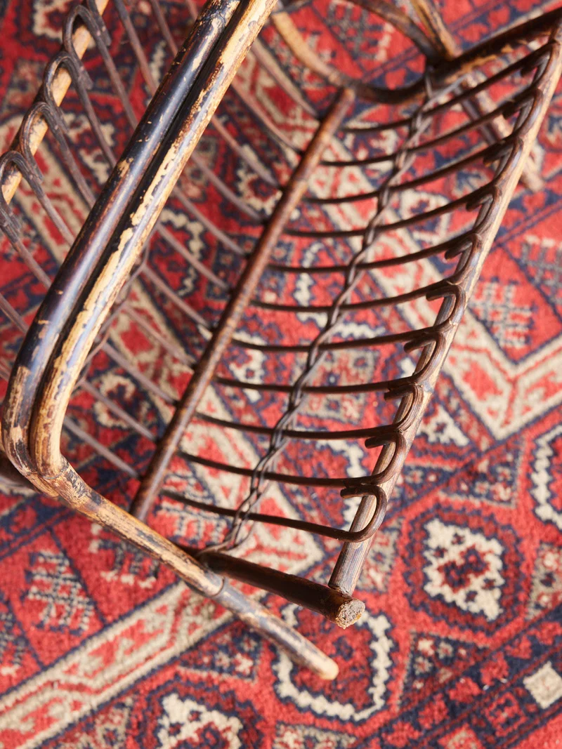 Désiré, le porte-revues en rotin vintage N°217