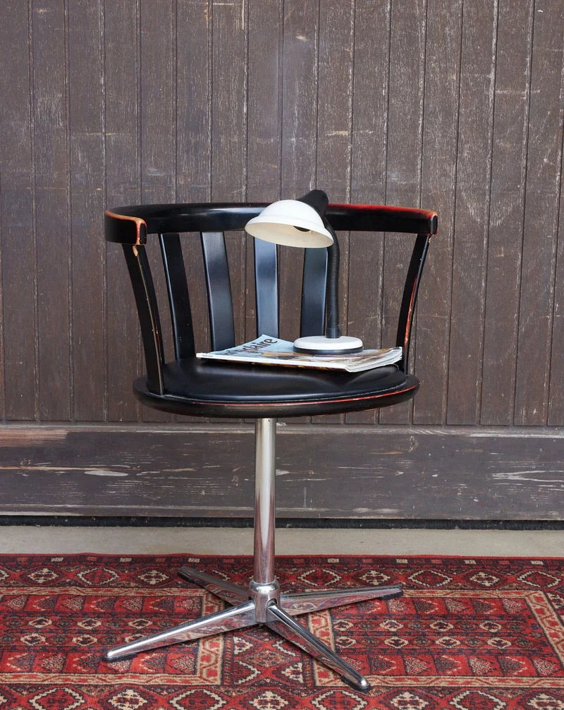 Jakob, le fauteuil de bureau vintage N°1284
