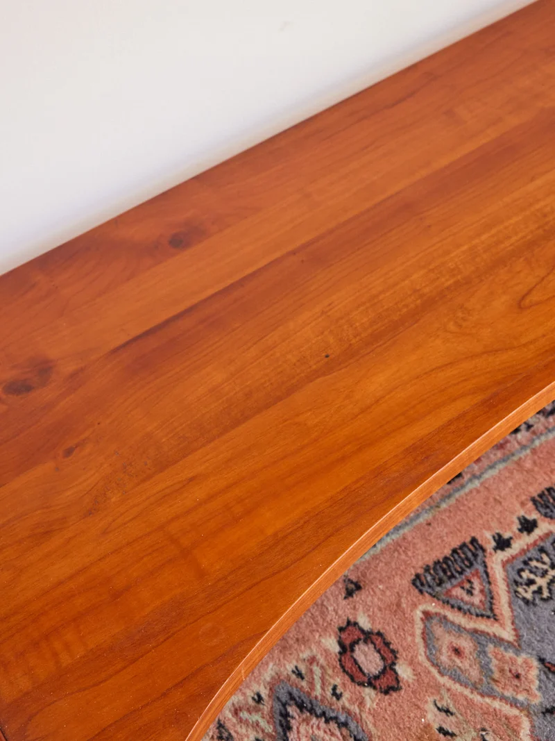 Louise, la coiffeuse en bois N°317