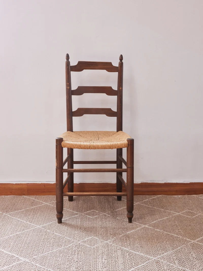 Claude, la paire de chaises en paille N°1340