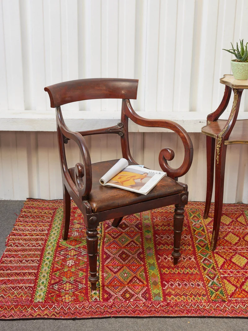 Ernest, le fauteuil en cuir N°1079