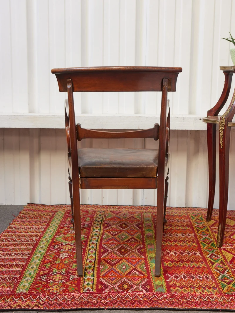 Ernest, le fauteuil en cuir N°1079