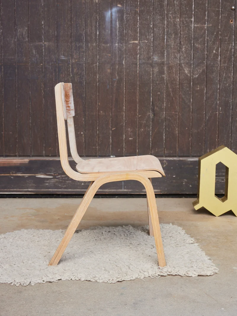 Ernestine, la paire de chaises en bois clair pour enfant N°1290