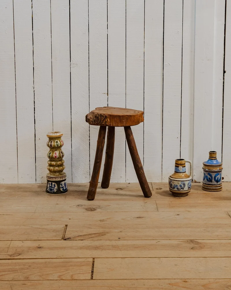 Regis, le tabouret en bois N°1437