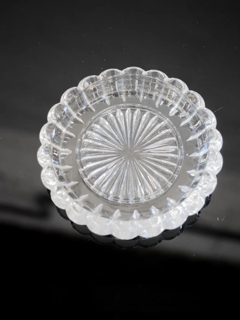 Eugène, le lot de 2 dessous de bouteille en verre N°237