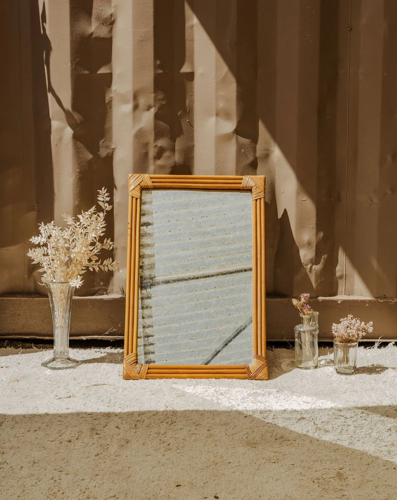 Georges, le miroir en rotin N°1295