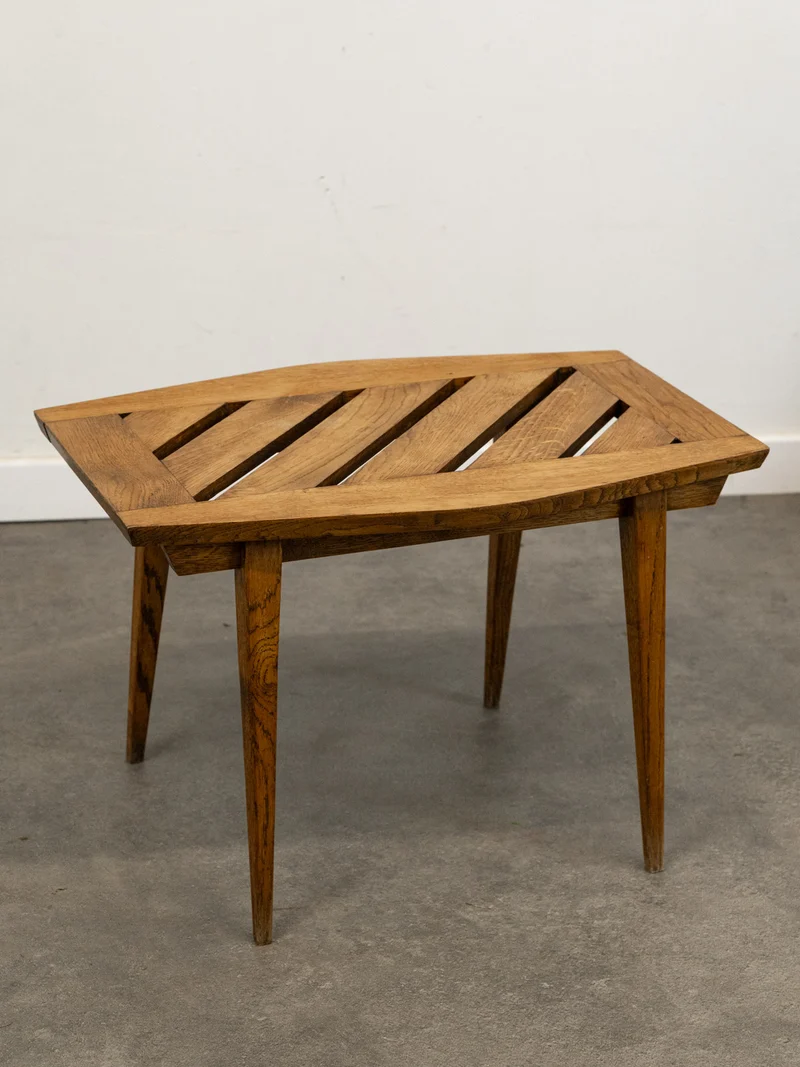 Donna, la table basse en bois ajourée N°1058