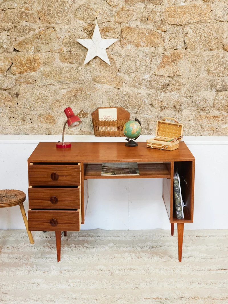 Yvan, le bureau années 70 en bois N°537