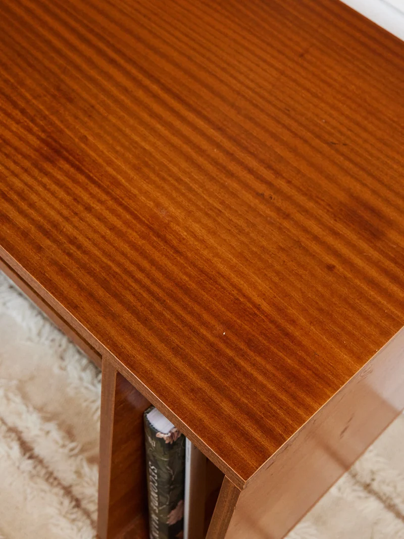 Yvan, le bureau années 70 en bois N°537