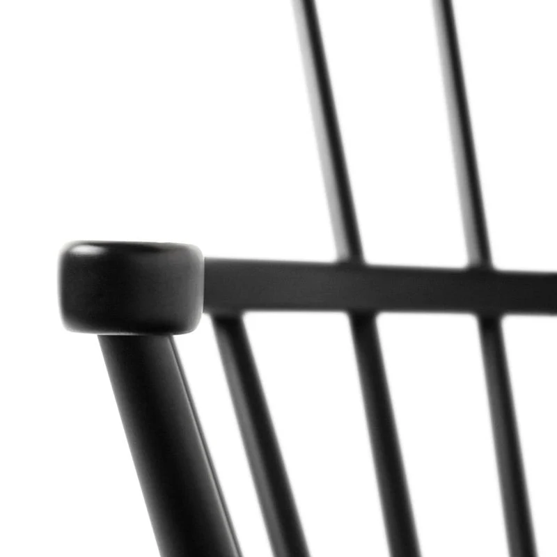 Rocking Chair - J52G