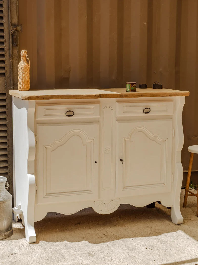 Gilbert, le buffet en bois blanc N°1685