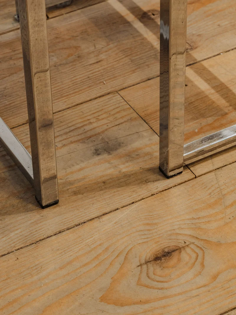 Maïa, la paire de tables de chevet en plastique N°1514
