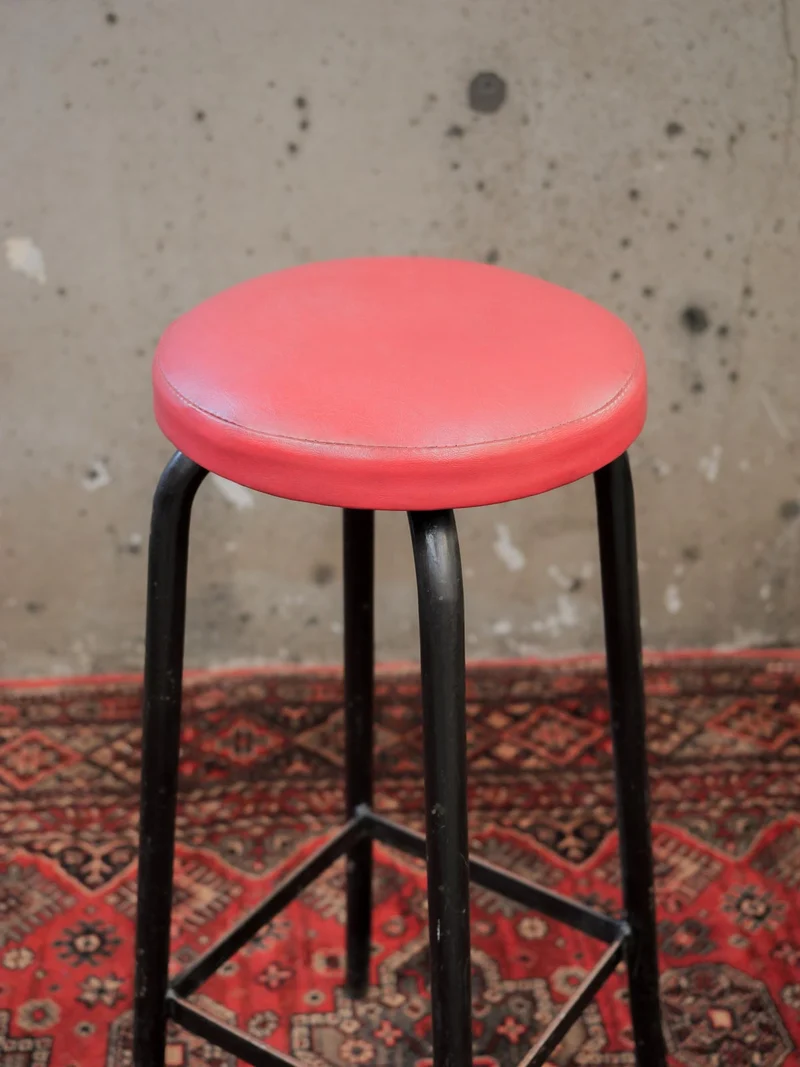 Pierre, le lot de 3 tabourets de bar N°686