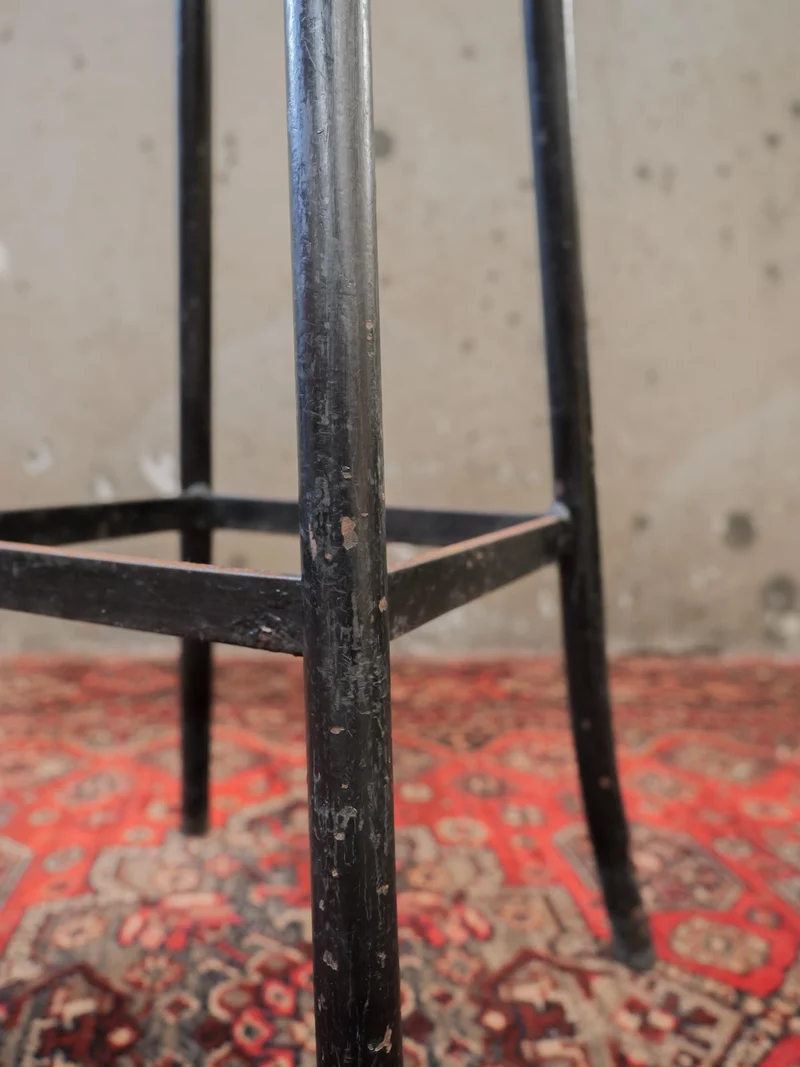 Pierre, le lot de 3 tabourets de bar N°686