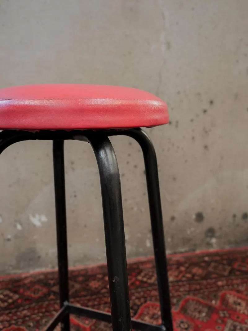 Pierre, le lot de 3 tabourets de bar N°686