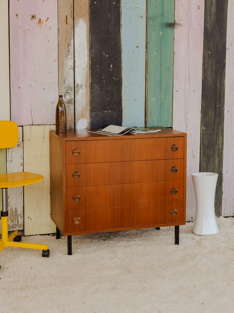 Olga, la commode en teck N°675