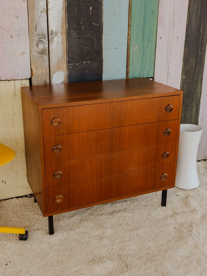 Olga, la commode en teck N°675