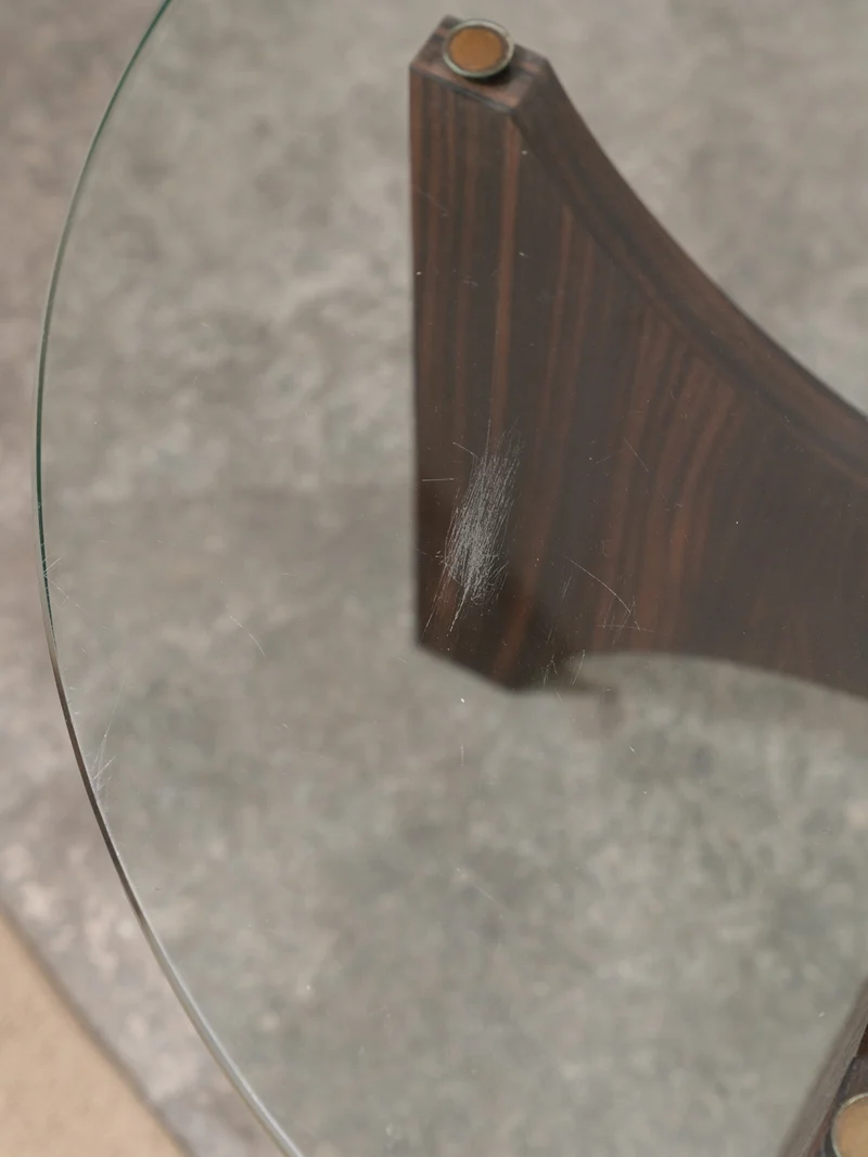 Donna, la table basse en verre et palissandre N°1070