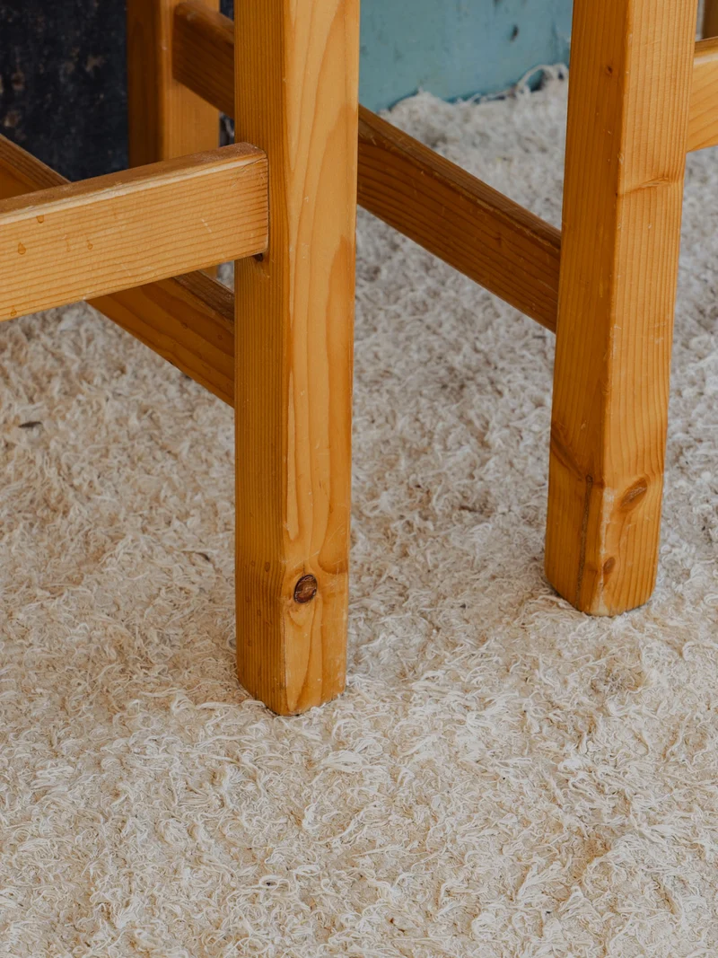 Claude, le lot de 4 chaises en bois N°1389