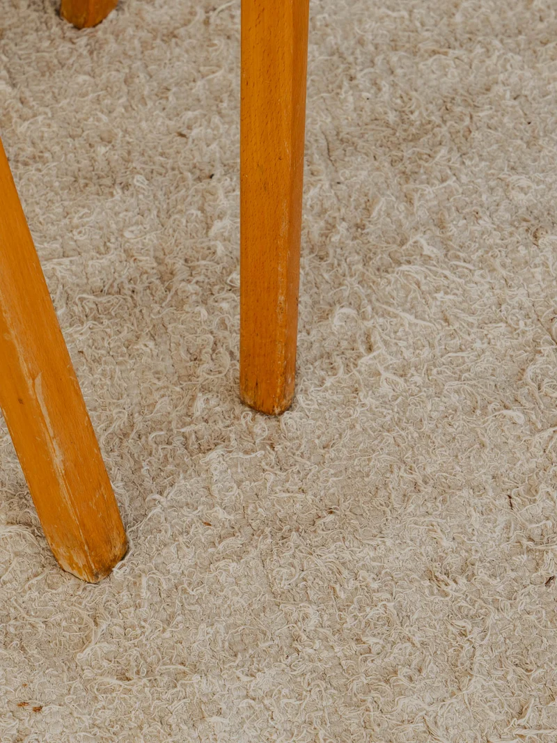 Claude, le lot de 6 chaises Baumann en bois N°1387