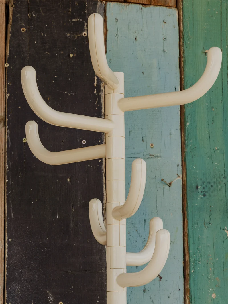 Charlie, le porte-manteau en métal blanc N°230