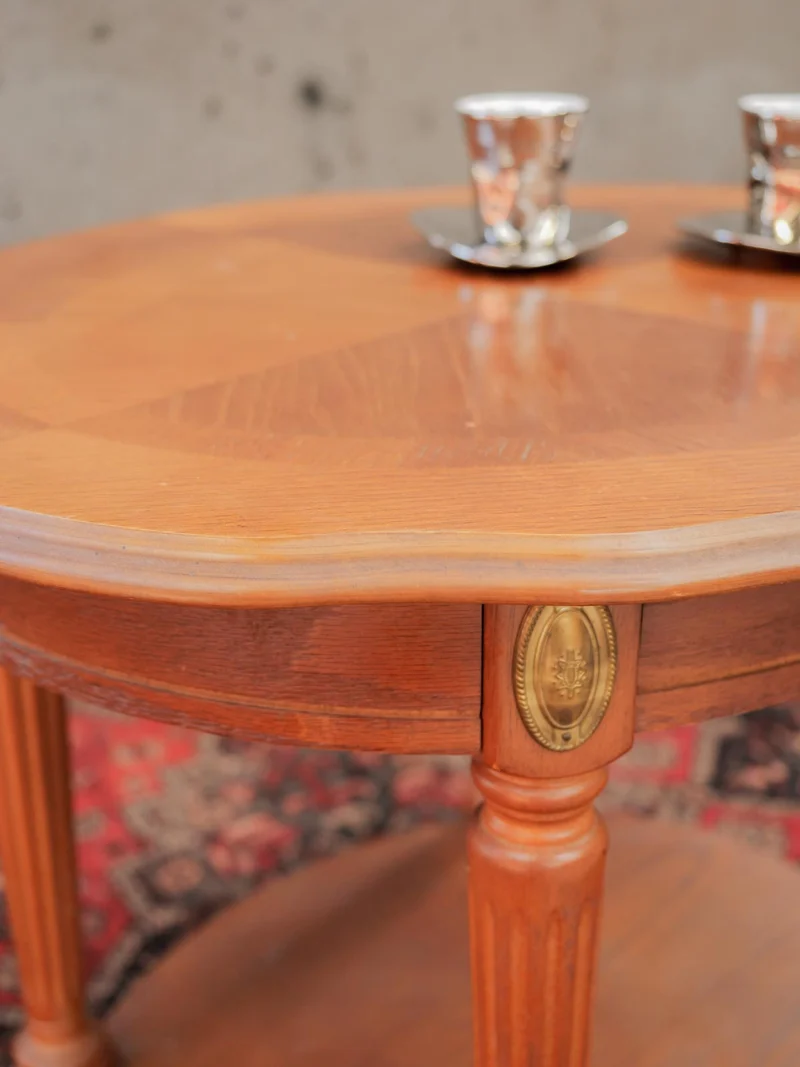 Léonie, la table basse ovale en bois N°1052