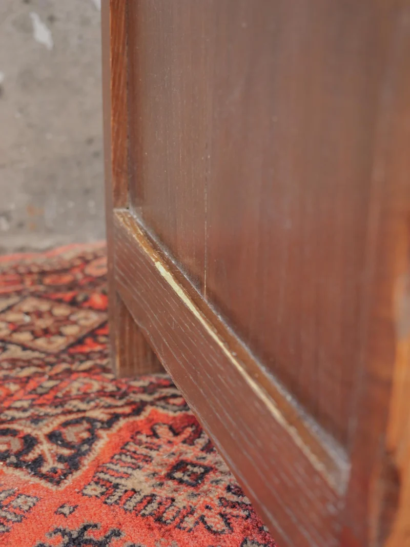 Odile, la table de chevet au plateau de marbre N°1446
