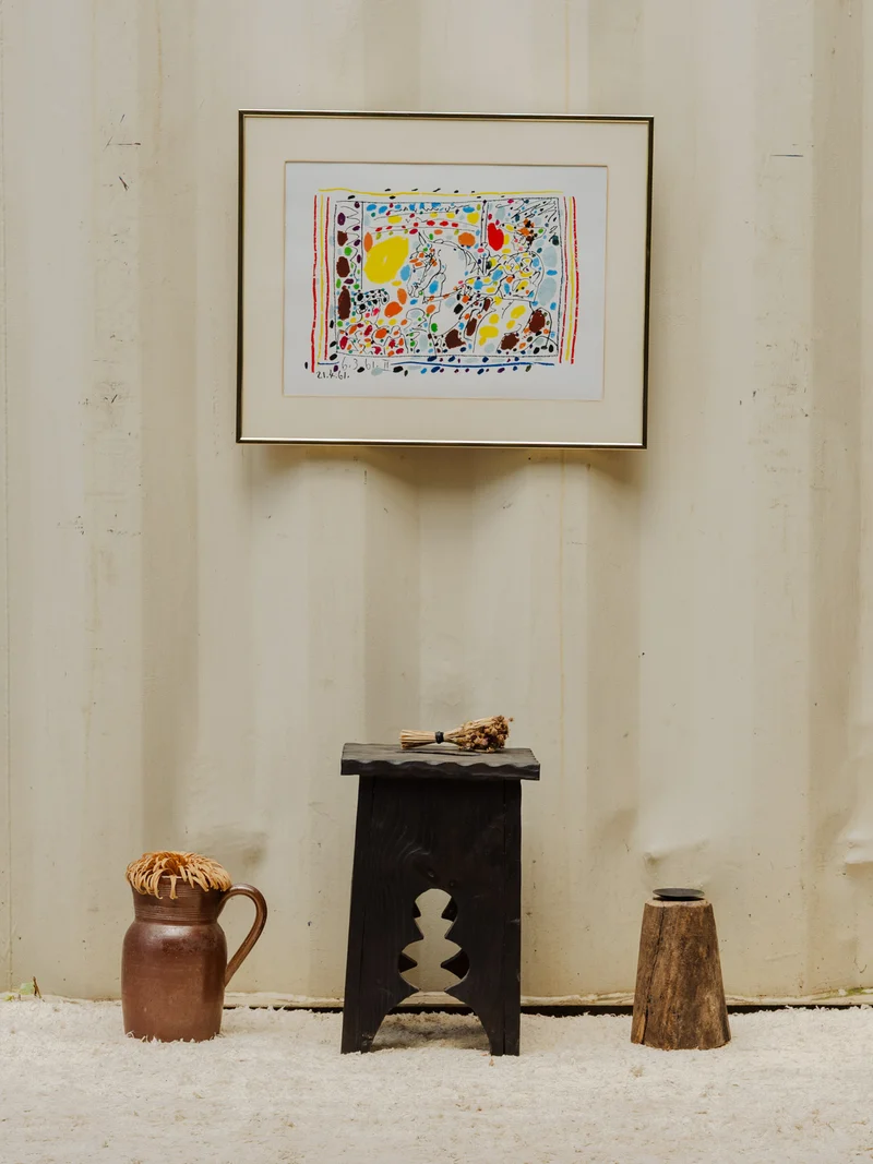 Regis, le tabouret en bois noir N°1425