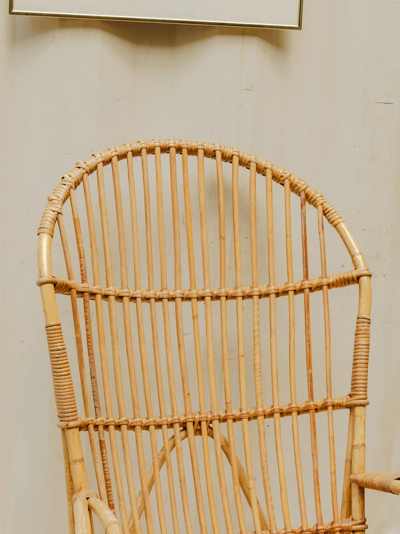Ernest, le fauteuil en rotin N°1046