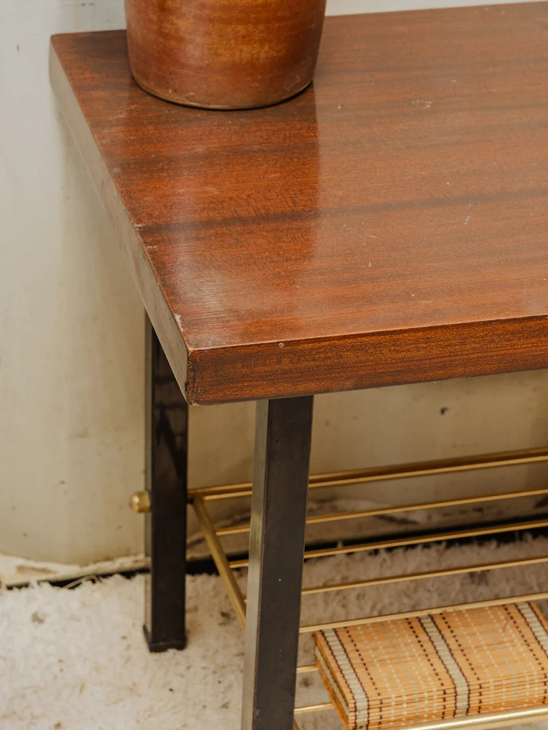Donna, la table basse en bois et métal N°1063
